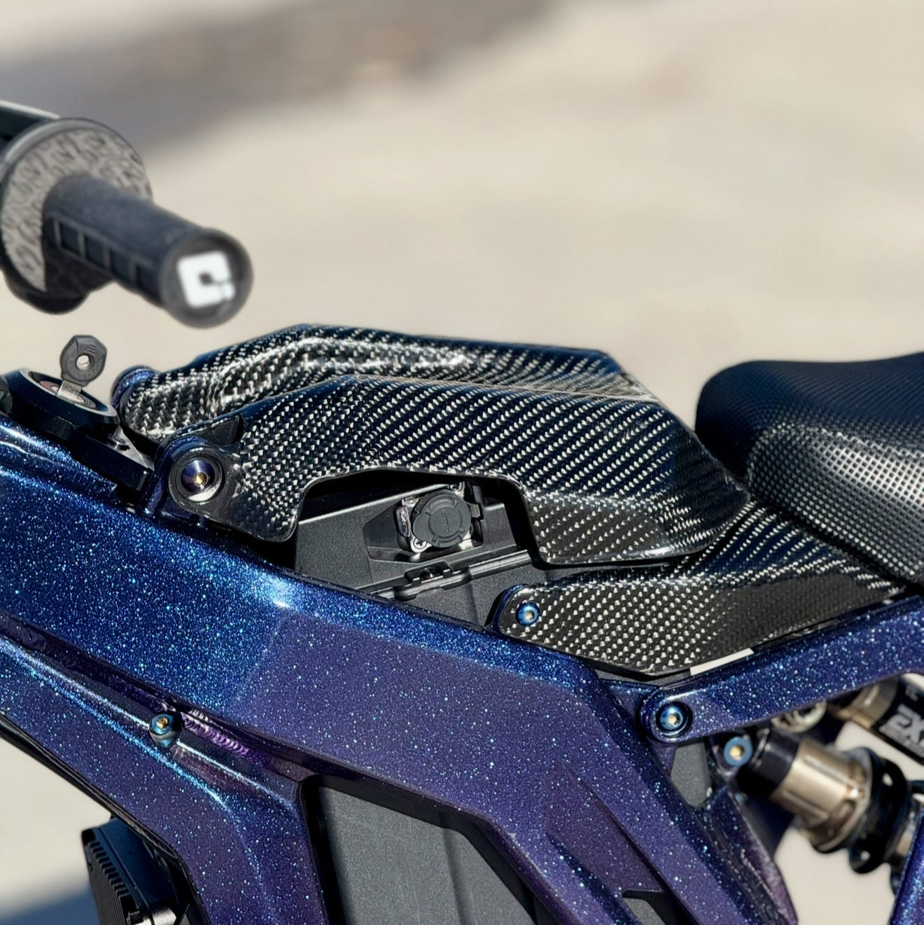 Eride Pro Carbon Fiber Battery Lid